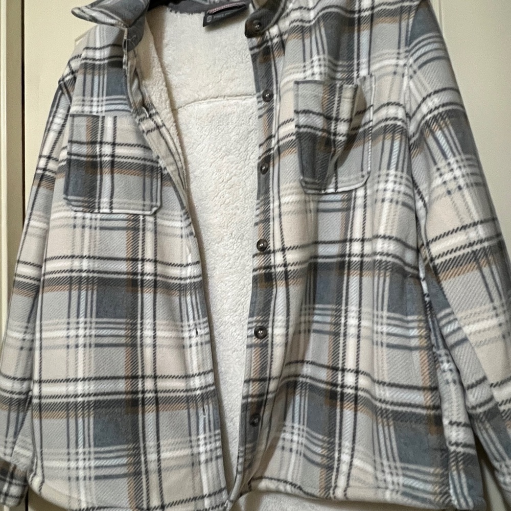 Free Country Plaid Teddy Jacket in Gray and Cream